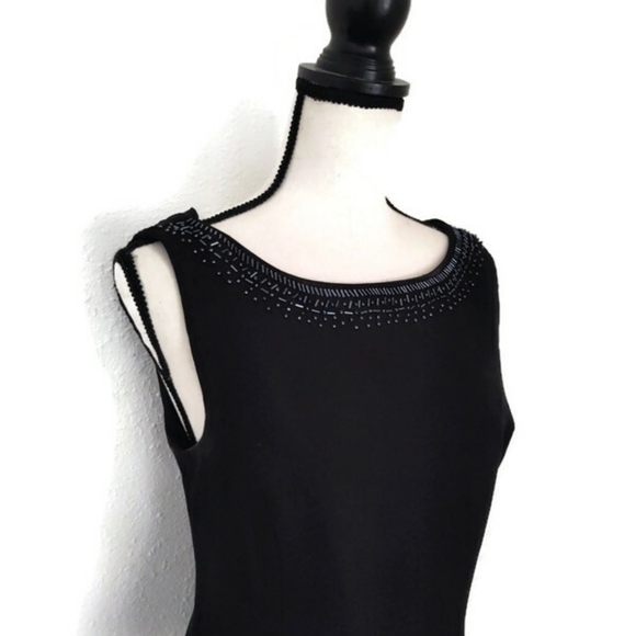 Little Black Dress Quiet Luxury Sleeveless Lined Cocktail Evening Beaded Necklin - Picture 2 of 5